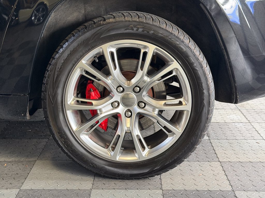 Used 2014 Jeep Grand Cherokee SRT8 w/ Luxury Group II AWD/4WD image 31