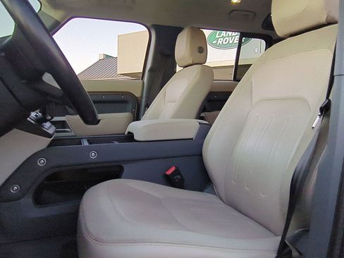 Used 2020 Land Rover Defender 110 S image 19