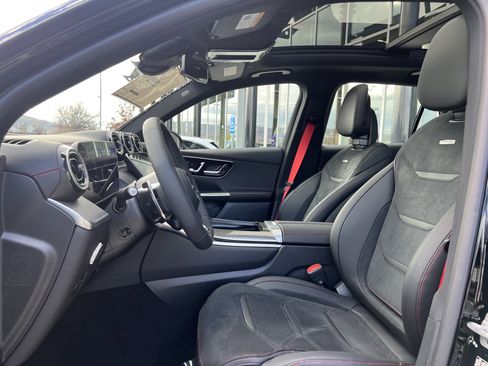 New 2026 Mercedes-Benz GLC 43 AMG 4MATIC image 11