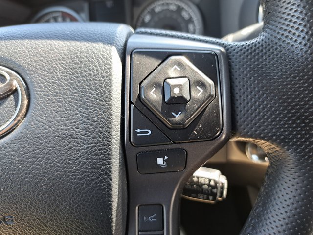 Used 2023 Toyota Tacoma TRD Sport AWD/4WD image 22