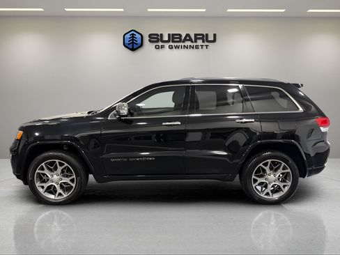 Used 2020 Jeep Grand Cherokee Overland AWD/4WD image 2