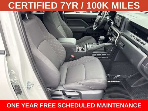 Used 2025 Toyota Tacoma SR w/ SR Upgrade Package RWD image 9