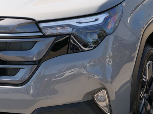 Certified 2026 Subaru Forester Premium AWD/4WD image 9