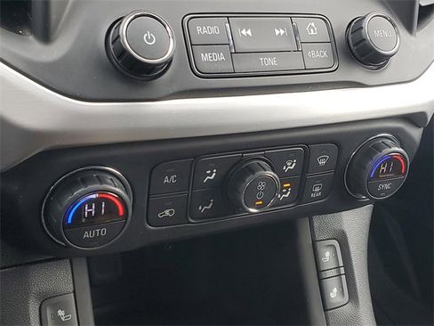 Used 2019 GMC Acadia SLE w/ LPO, Floor Liner Package image 30