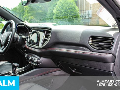 Used 2025 Dodge Durango GT AWD/4WD image 24