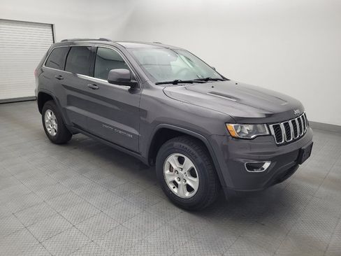 Used 2017 Jeep Grand Cherokee Laredo w/ Quick Order Package 23E AWD/4WD image 11