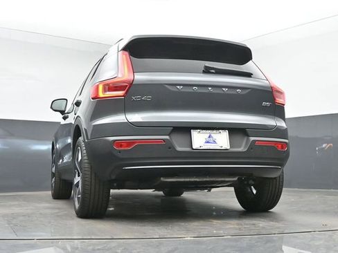 New 2026 Volvo XC40 B5 Plus w/ Protection Package Premier AWD/4WD image 44