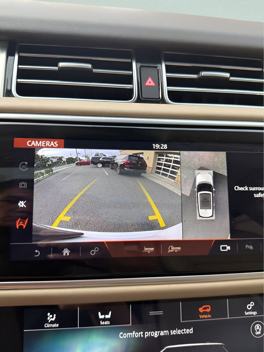 Used 2021 Land Rover Range Rover Westminster Edition AWD/4WD image 32