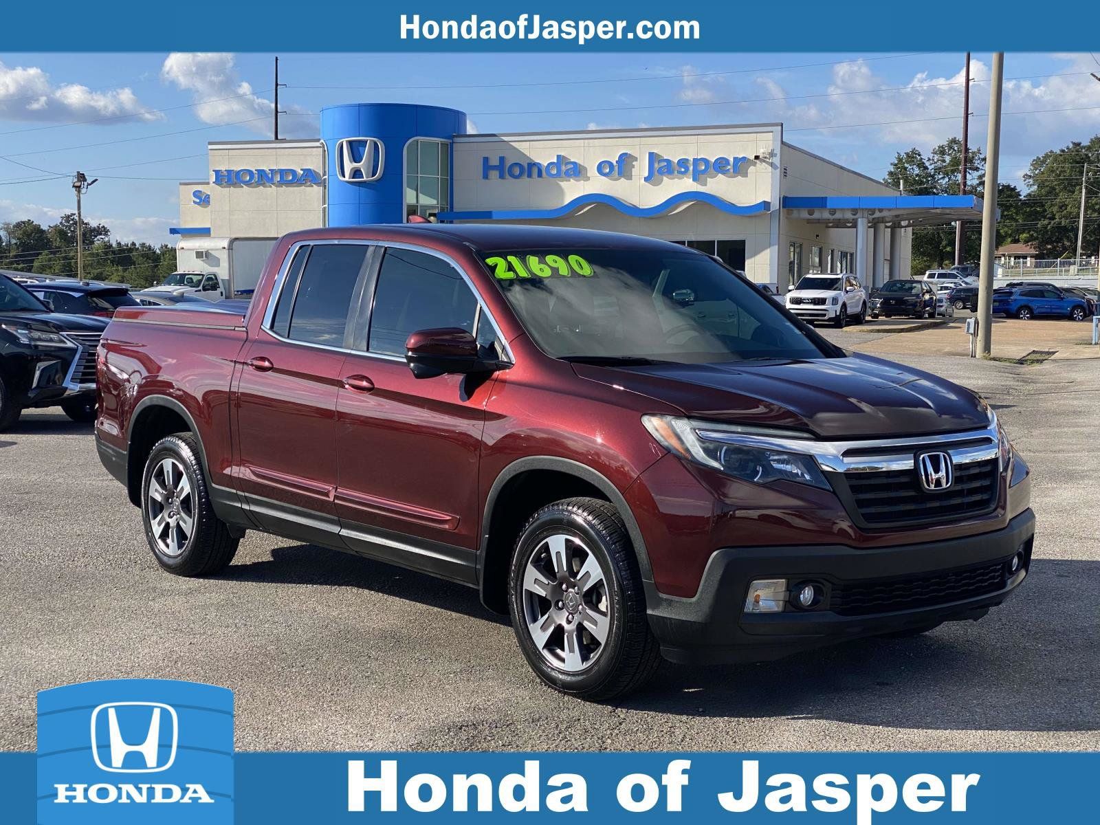 Used 2017 Honda Ridgeline RTL-T image 1