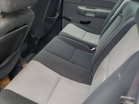 Used 2009 Chevrolet Silverado 2500 W/T AWD/4WD image 9