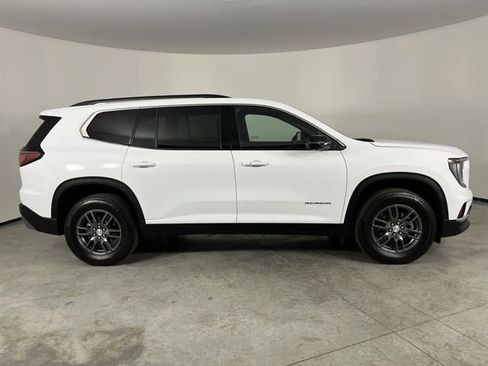 Certified 2026 GMC Acadia Elevation w/ LPO, Floor Liner Package FWD image 9