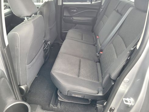 Used 2021 Honda Ridgeline Sport image 16