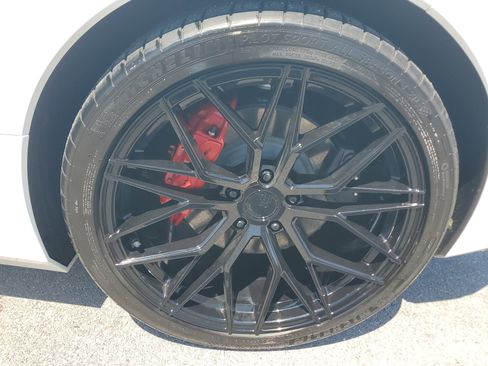 Used 2023 Chevrolet Corvette Stingray Coupe w/ 1LT image 9