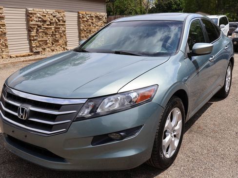 Used 2011 Honda Crosstour EX-L image 3