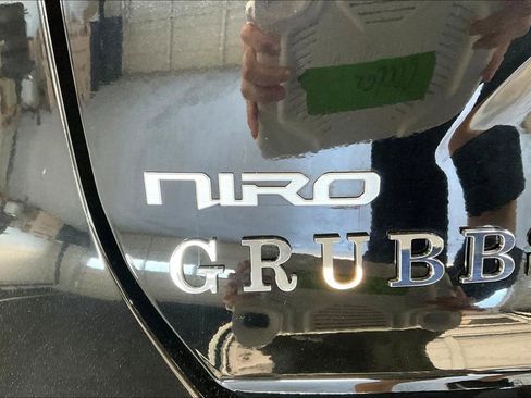 Used 2023 Kia Niro Wave image 39