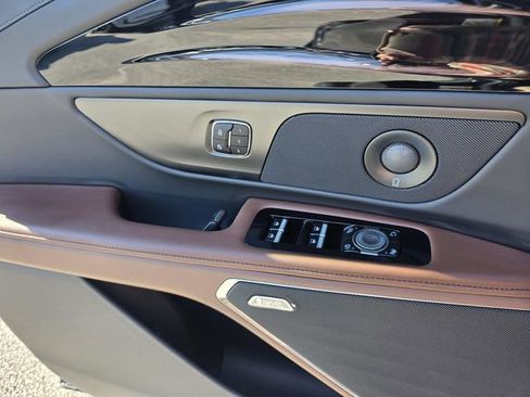 New 2026 Lincoln Nautilus Reserve image 12