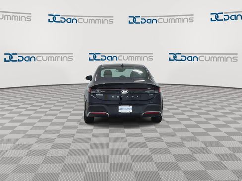 Used 2026 Hyundai Sonata Blue FWD image 7