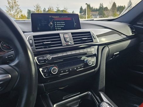 Used 2016 BMW M3 image 31