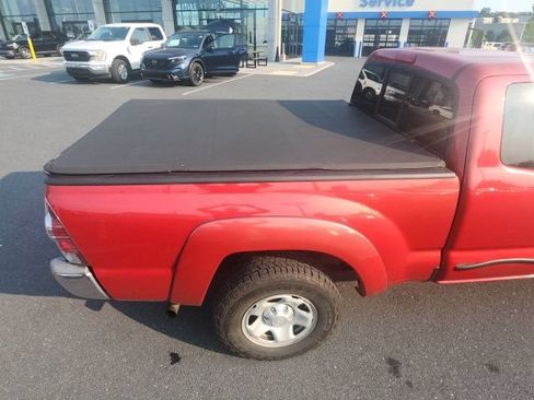 Used 2013 Toyota Tacoma 4x4 Access Cab w/ SR5 Pkg image 11