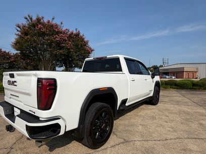 Used 2025 GMC Sierra 2500 AT4 w/ Technology Package