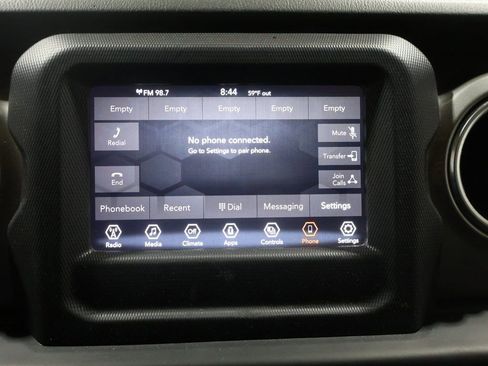 Used 2021 Jeep Wrangler Unlimited Sahara image 30