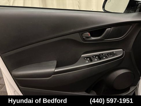 Used 2023 Hyundai Kona SEL FWD image 10