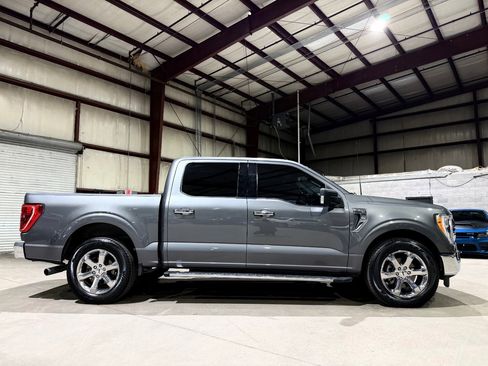 Used 2021 Ford F150 XLT w/ Equipment Group 302A High RWD image 4
