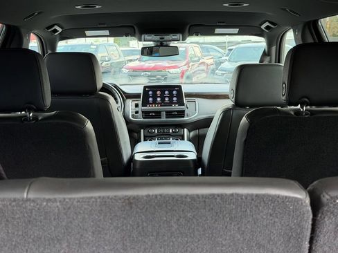 Used 2021 Chevrolet Tahoe LT RWD image 9