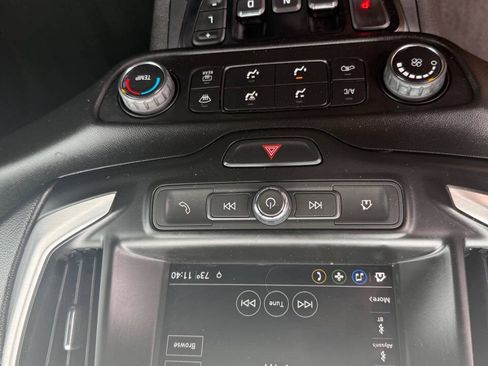 Used 2018 GMC Terrain SLE FWD image 13