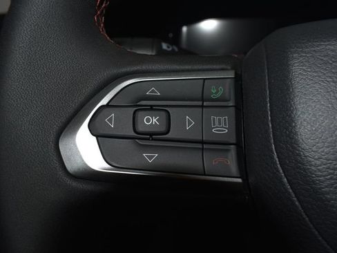 New 2026 Jeep Compass Trailhawk w/ Sun, Sound & Navigation Group AWD/4WD image 14