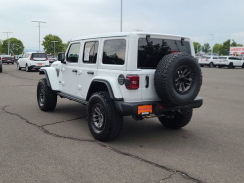 New 2025 Jeep Wrangler Unlimited Rubicon 392 image 12