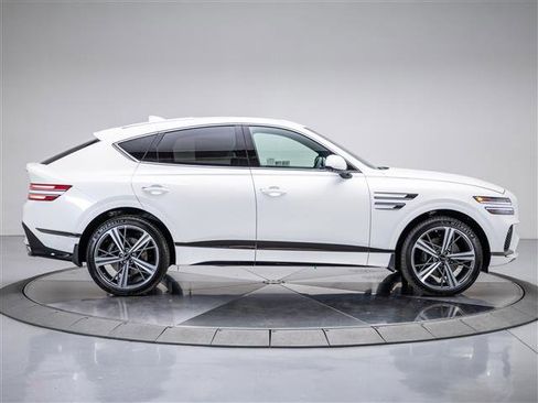 New 2026 Genesis GV80 3.5T e-SC image 6