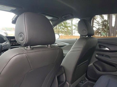 New 2026 Buick Envista Preferred image 8