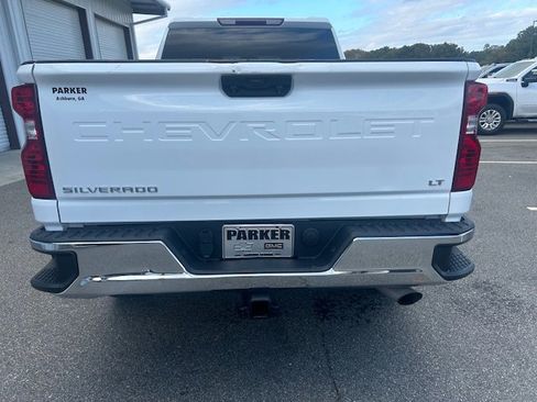 Used 2022 Chevrolet Silverado 2500 LT w/ Convenience Package image 5