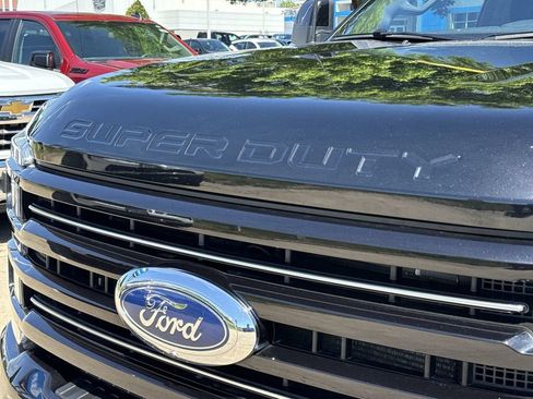Used 2026 Ford F250 Platinum AWD/4WD image 33