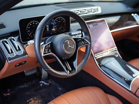 Used 2022 Mercedes-Benz S 500 4MATIC image 19