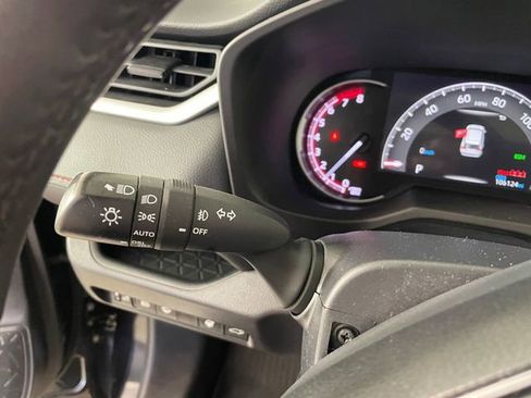 Used 2022 Toyota RAV4 TRD Off-Road AWD/4WD image 13