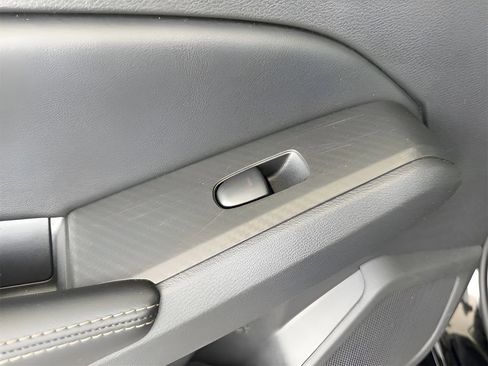 Used 2024 Nissan Altima 2.5 SV image 18