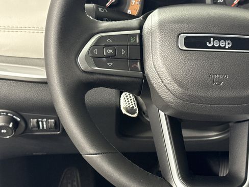 New 2026 Jeep Compass Limited image 14