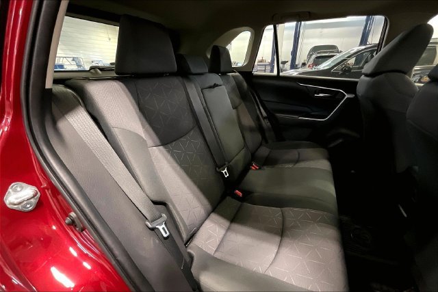 Used 2019 Toyota RAV4 XLE w/ Convenience Package AWD/4WD image 27