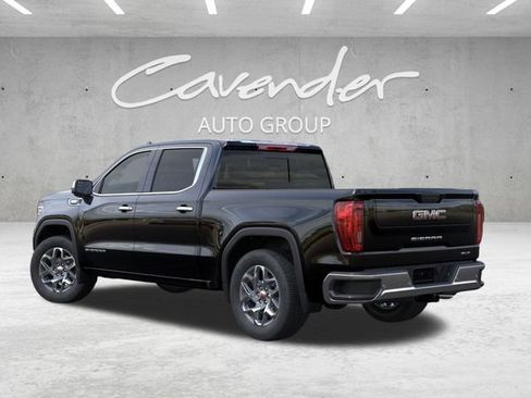 New 2026 GMC Sierra 1500 SLT w/ SLT Convenience Package RWD image 3