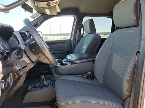 Used 2022 RAM 3500 Tradesman image 12