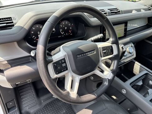 Used 2024 Land Rover Defender 110 S AWD/4WD image 11