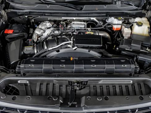 Used 2022 Chevrolet Silverado 2500 LTZ w/ LTZ Plus Package image 51