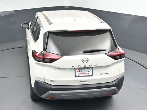Used 2023 Nissan Rogue SV image 36