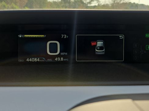 Used 2020 Toyota Prius Limited image 20