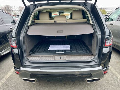 Used 2020 Land Rover Range Rover Sport HSE image 36