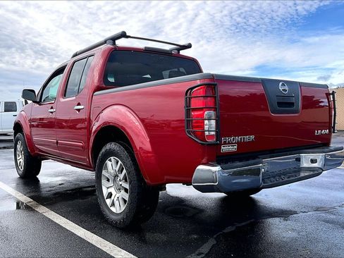 Used 2009 Nissan Frontier LE w/ LE Value Truck Pkg image 4