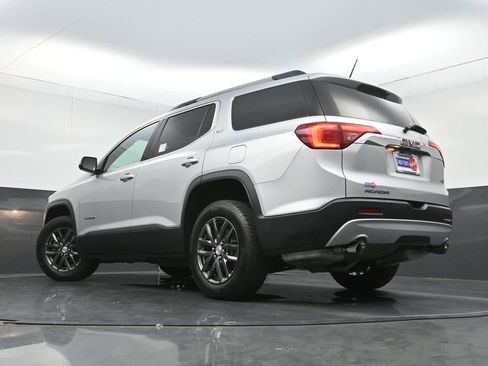 Used 2019 GMC Acadia SLT FWD image 30