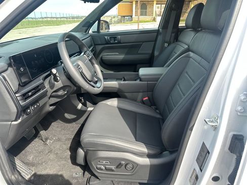 New 2026 Hyundai Santa Fe Calligraphy AWD/4WD image 13